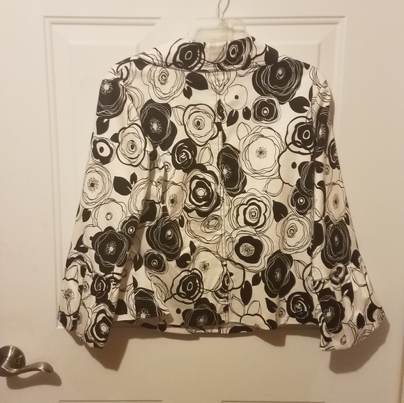 Beu marc size 6 floral Blazer - Picture 2 of 6